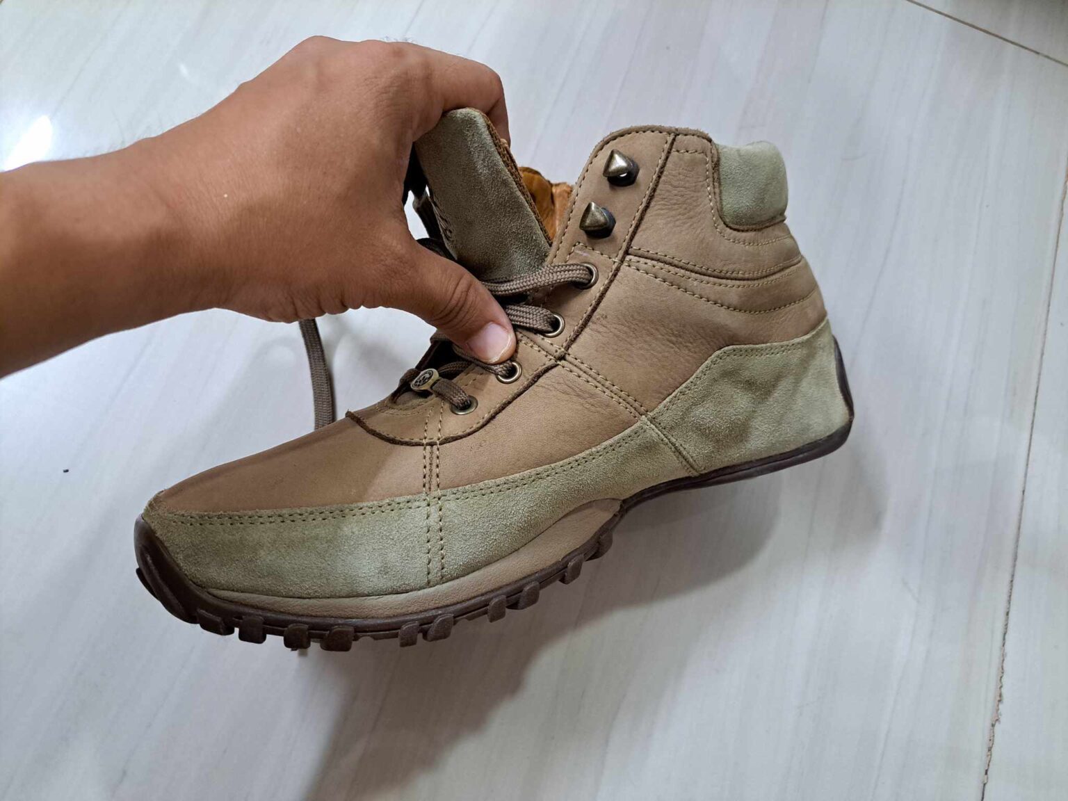 How To Stop Leather Boots From Squeaking 4 Easy Hacks for Shoes Too how-to-stop-leather-boots-from-squeaking-4-easy-hacks-for-shoes-too